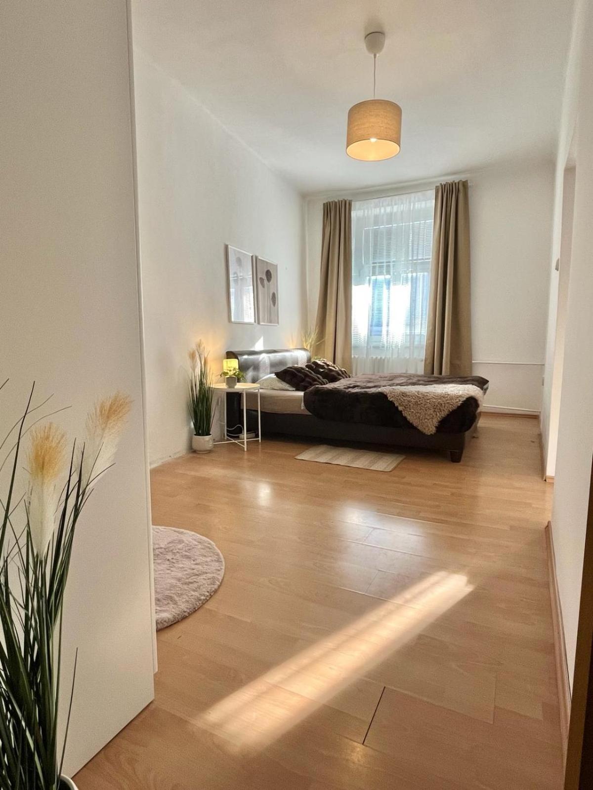 Apartment Caroline - Old Town, Ac Pressburg Exterior foto